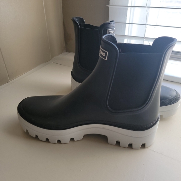 Toni Pons, Waterproof boot, Size 40 (81/2-9) - Picture 2 of 4